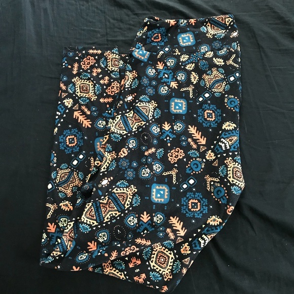 Lularoe TC leggings - Picture 1 of 1